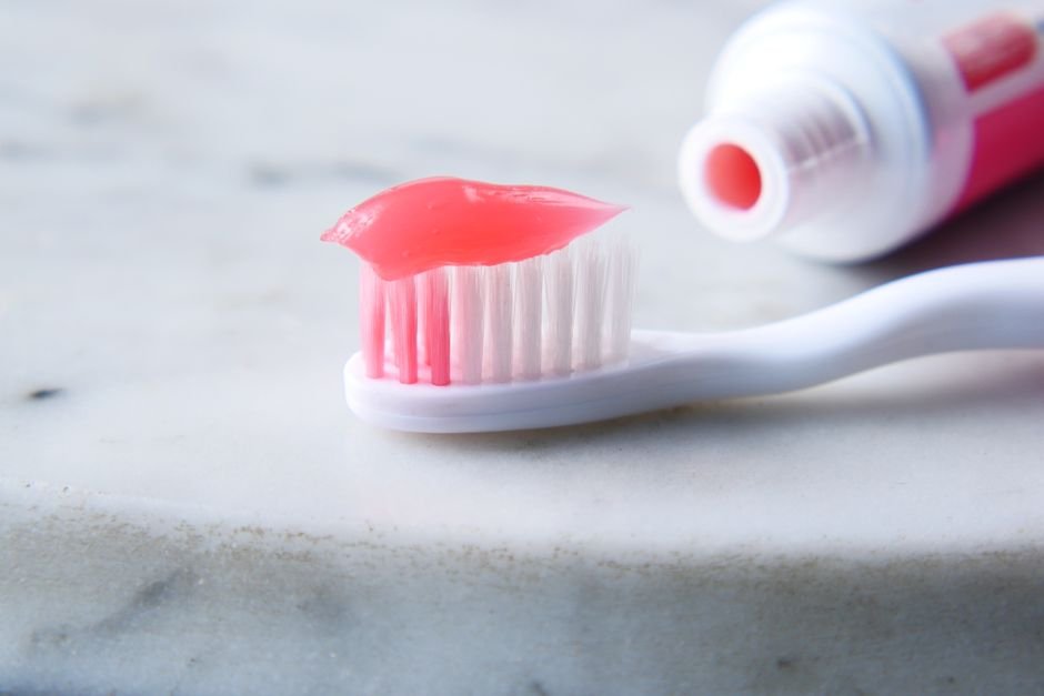 How to Choose Toothpaste for Your Specific Needs