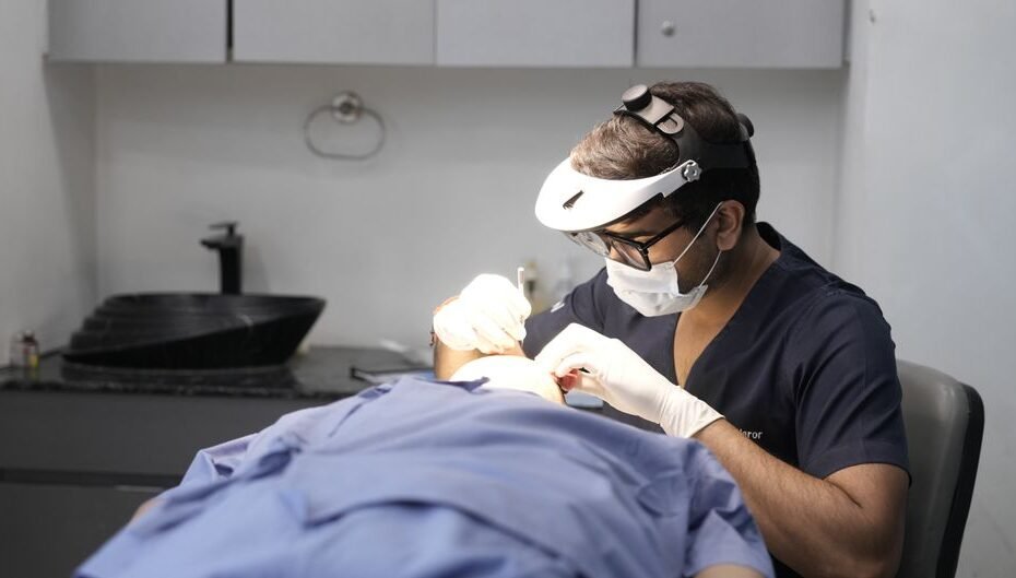 Top Dental Clinics in Delhi, India